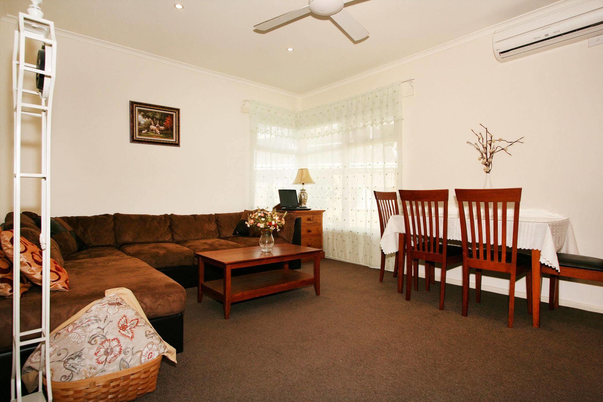 Lisson Holiday Rental Мельбурн Экстерьер фото